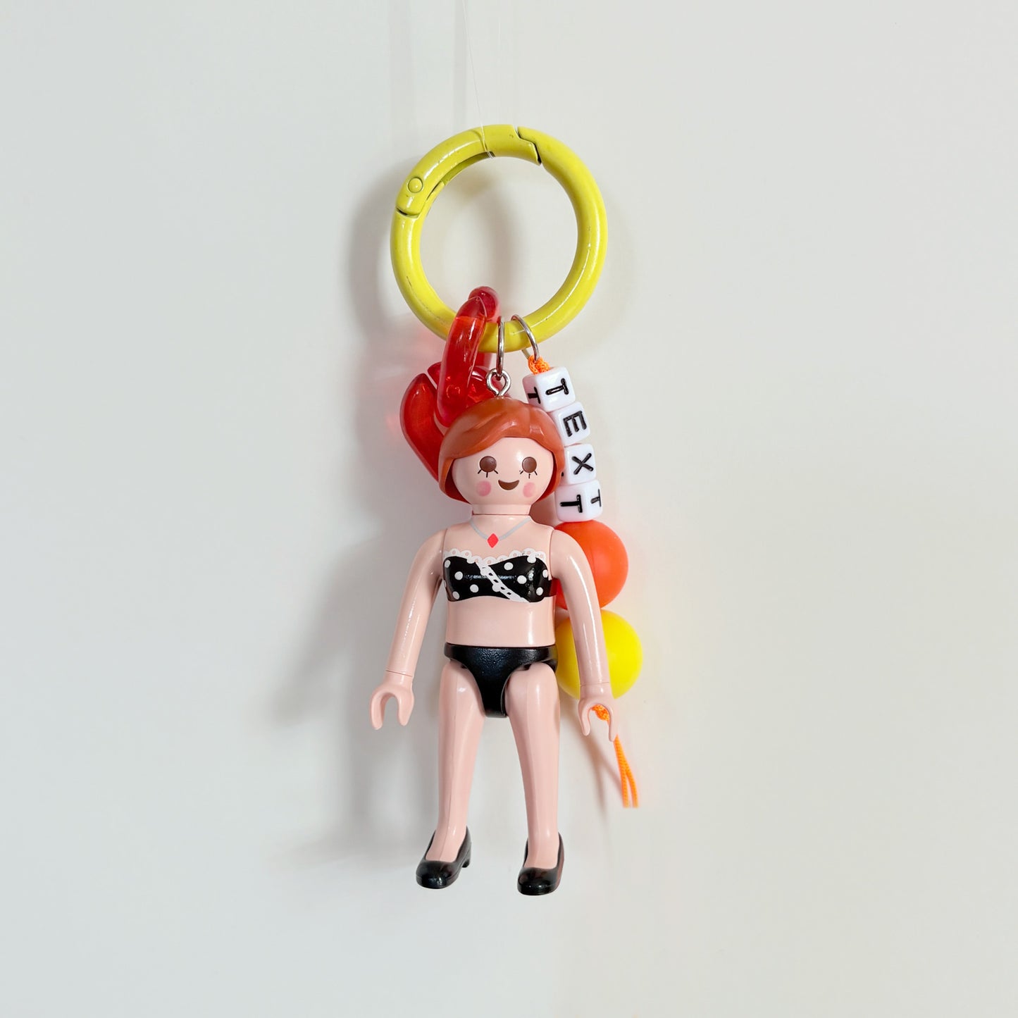 Vintage Lady_Black Bikini_Keychain