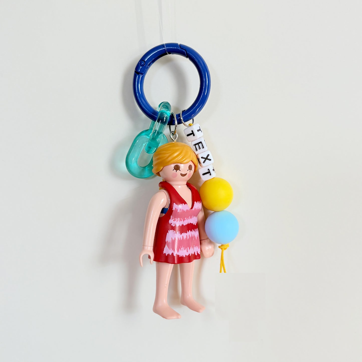 Vintage Lady_Blue Bikini_Keychain